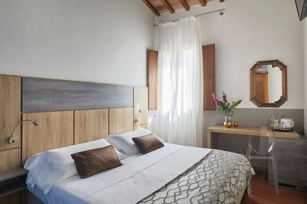 Tek Büyük Yataklı Oda