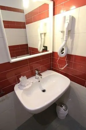 Classic Tek Büyük Yataklı Oda, 1 Büyük (Queen) Boy Yatak