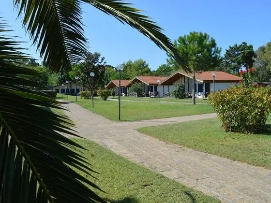 Bungalov, 2 Yatak Odası, Bahçe Manzaralı