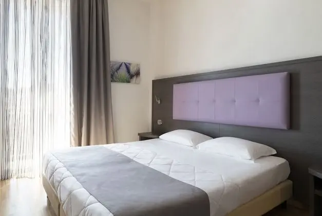 Superior Tek Büyük Yataklı Oda, Şehir Manzaralı
