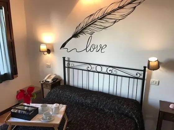 Tek Büyük Yataklı Oda