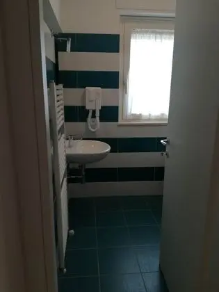 Comfort Tek Büyük veya İki Ayrı Yataklı Oda