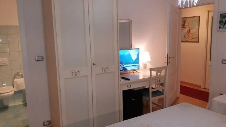 Üç Kişilik Oda, Balkon