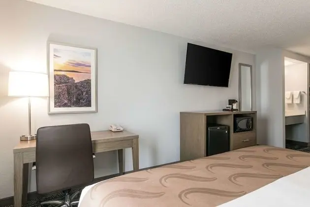 Süit, 1 En Büyük (King) Boy Yatak ve Çekyat, Sigara İçilmez