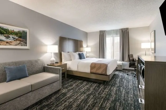 Süit, 1 En Büyük (King) Boy Yatak ve Çekyat, Sigara İçilmez