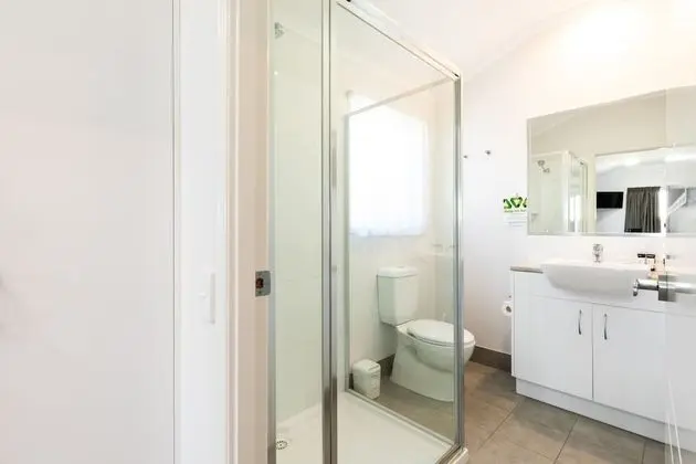 Standard Kulübe, Sigara İçilmez (Standard Room & Breakfast)