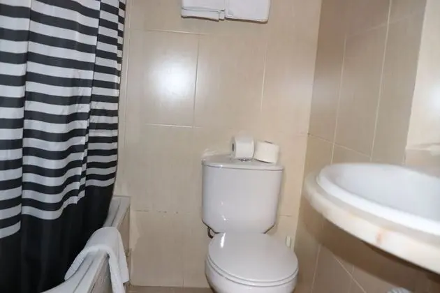 Tek Büyük Yataklı Oda, Özel Banyo