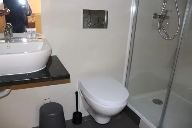 Tek Büyük Yataklı Oda, Özel Banyo