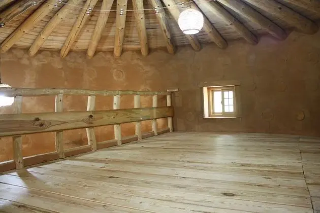 Traditional Oda (Attic)