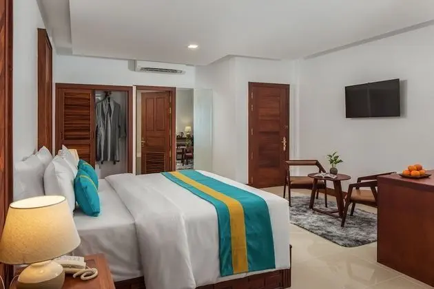Junior Süit, Balkon, Şehir Manzaralı