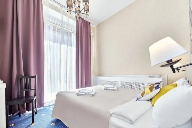 Comfort Tek Büyük veya İki Ayrı Yataklı Oda