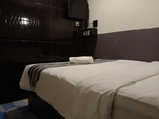 Economy Tek Büyük Yataklı Oda