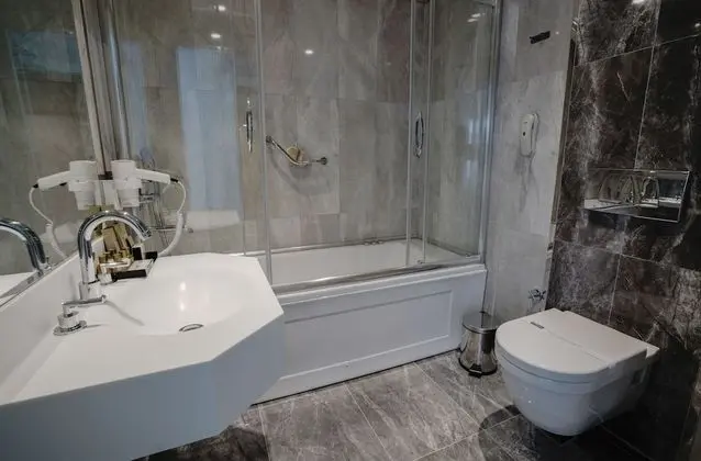 Standard Üç Kişilik Oda