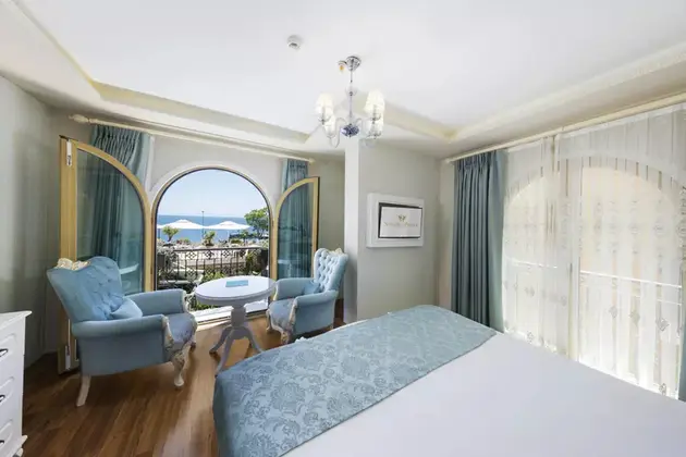 Deluxe Oda Deniz Manzaralı
