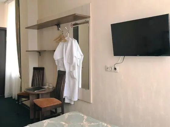 Economy Tek Büyük Yataklı Oda