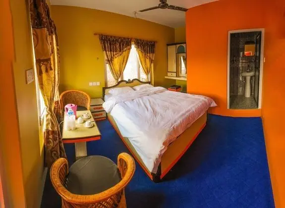 Deluxe Tek Büyük veya İki Ayrı Yataklı Oda, Şehir Manzaralı, Dağ Yamacı