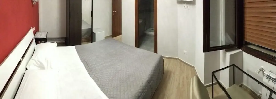 Tek Büyük Yataklı Oda