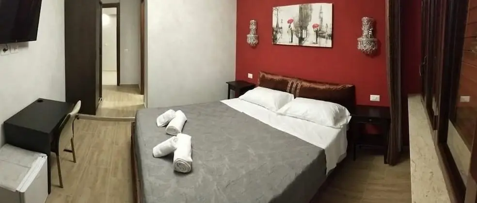 Tek Büyük Yataklı Oda