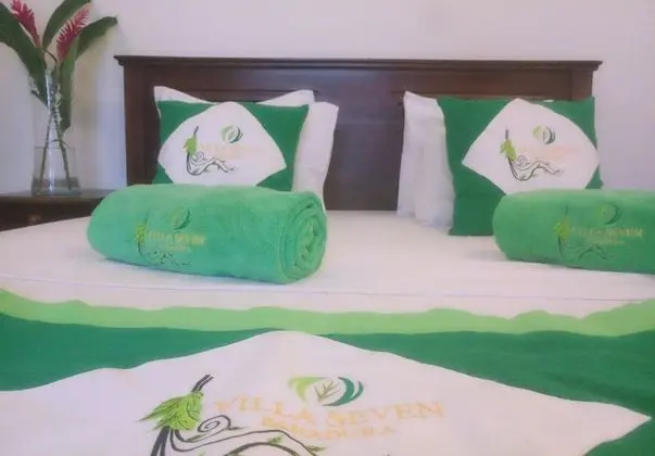 Family Villa, 3 Yatak Odası, Kişiye Özel Havuzlu