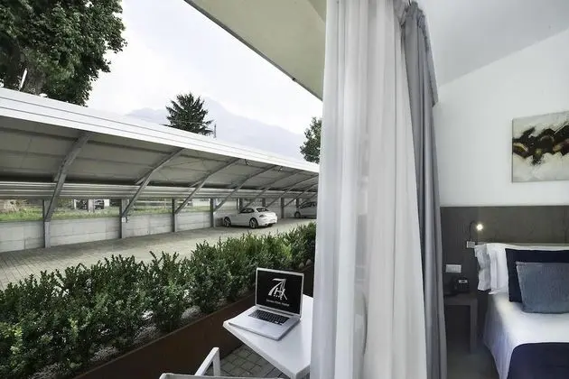 Standard Tek Büyük veya İki Ayrı Yataklı Oda