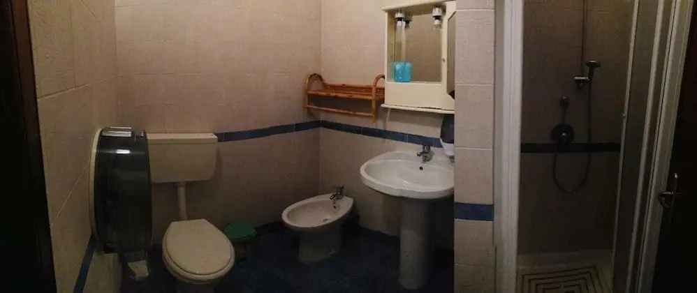 Üç Kişilik Oda, Birden Çok Yatak, Sigara İçilmez