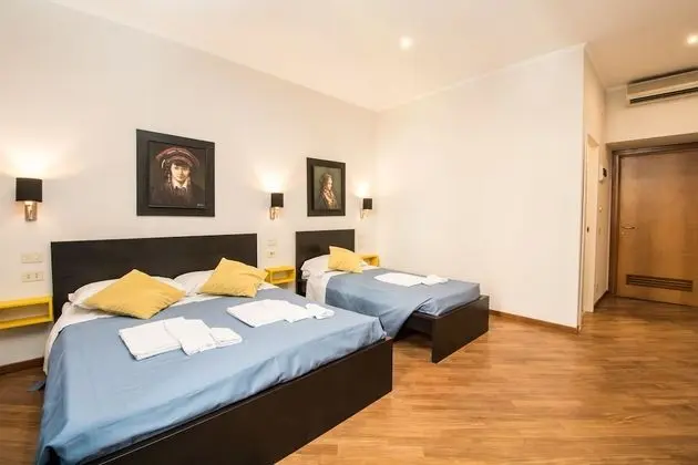 Comfort Üç Kişilik Oda, Banyolu/Duşlu