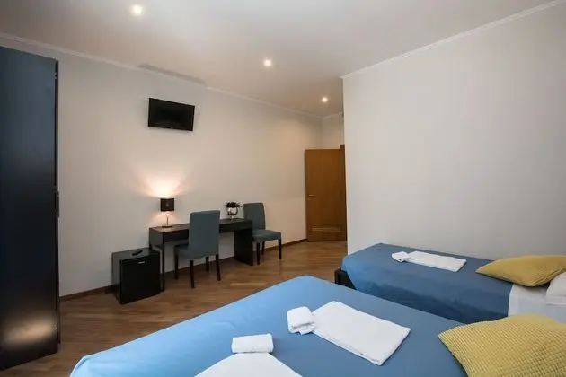 Comfort Üç Kişilik Oda, Banyolu/Duşlu