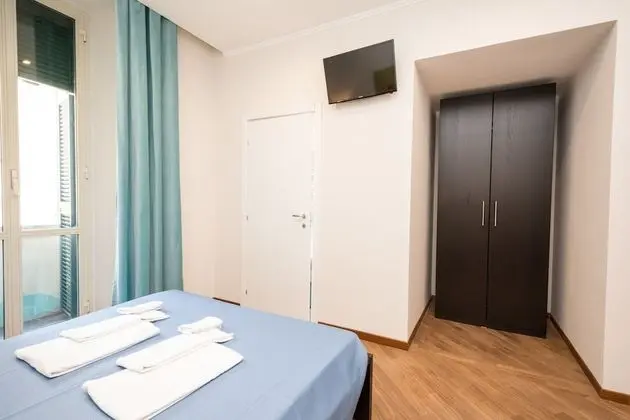 Standard Tek Büyük Yataklı Oda, Banyolu/Duşlu, Avlu Manzaralı