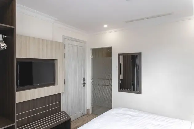Deluxe Tek Büyük Yataklı Oda, Balkon, Şehir Manzaralı