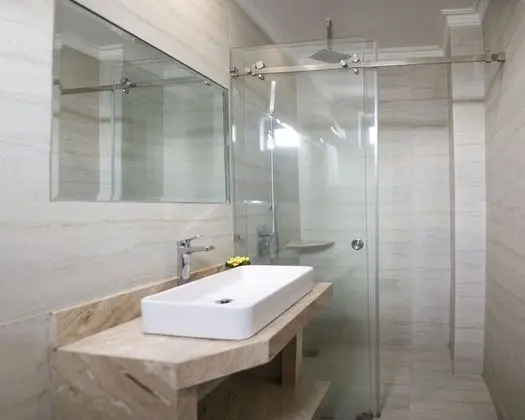 Deluxe Tek Büyük Yataklı Oda, Balkon, Şehir Manzaralı