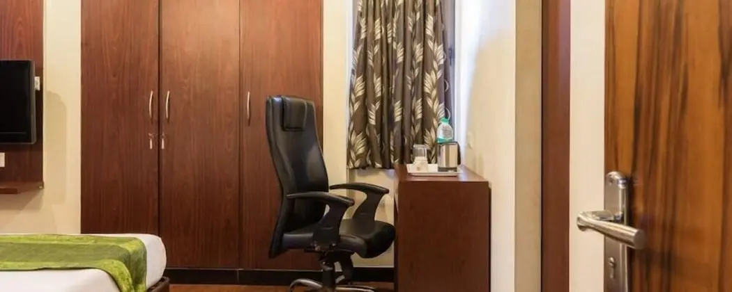 Deluxe Tek Büyük veya İki Ayrı Yataklı Oda, Banyolu/Duşlu, Şehir Manzaralı