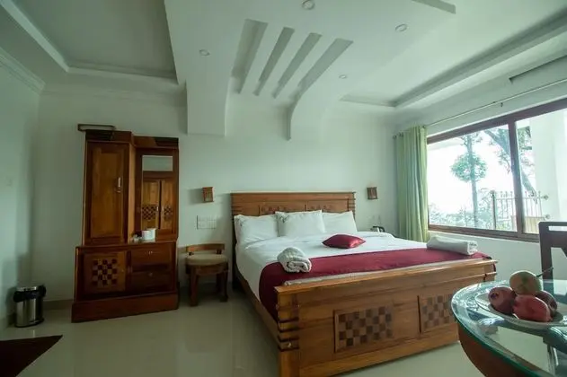 Deluxe Tek Büyük Yataklı Oda, Bahçe Manzaralı