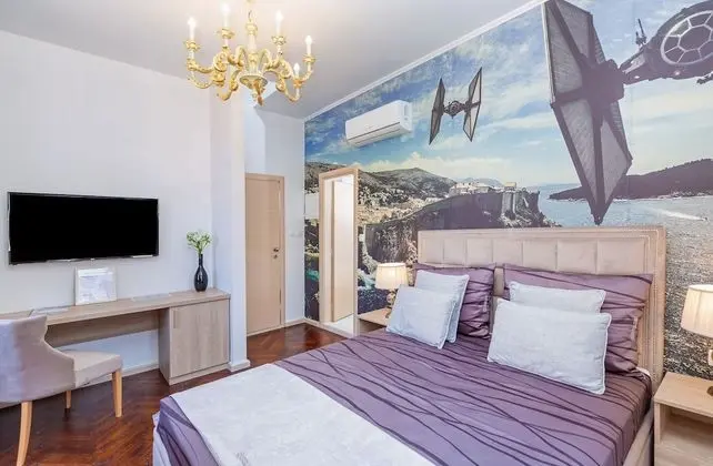 Deluxe Tek Büyük Yataklı Oda, Deniz Manzaralı