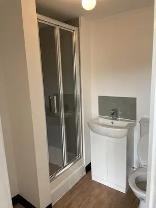 Standard Tek Büyük Yataklı Oda, Banyolu/Duşlu