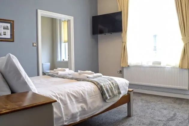 Deluxe Tek Büyük Yataklı Oda, Banyolu/Duşlu