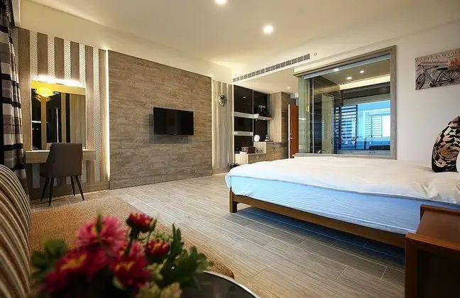 Deluxe Tek Büyük Yataklı Oda