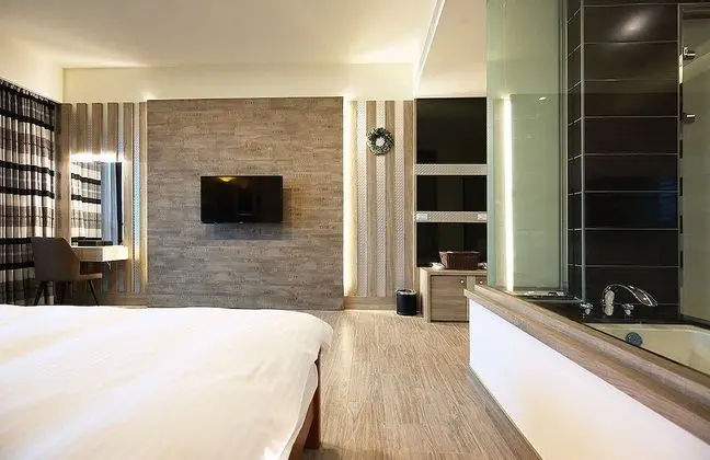 Deluxe Tek Büyük Yataklı Oda