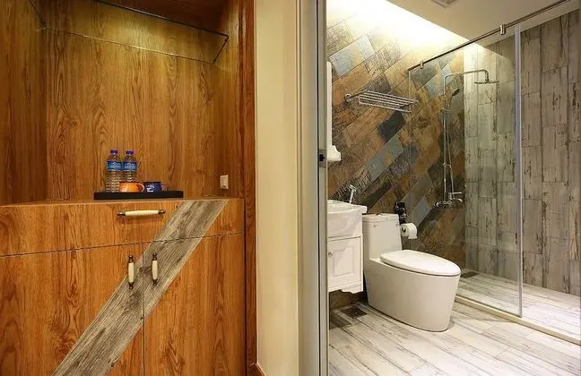 Luxury Tek Büyük Yataklı Oda