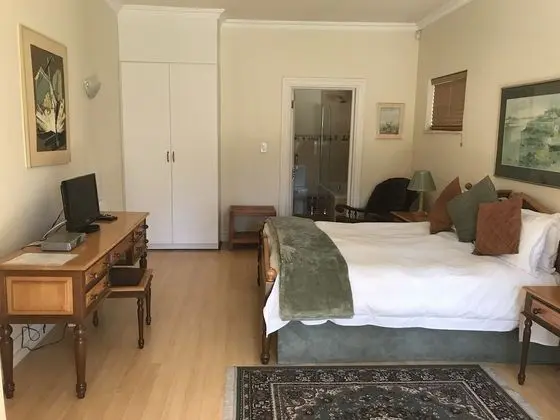 Deluxe Tek Büyük Yataklı Oda, 1 Yatak Odası, Bahçeli