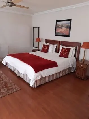 Deluxe Üç Kişilik Oda, 1 Yatak Odası, Bahçeli