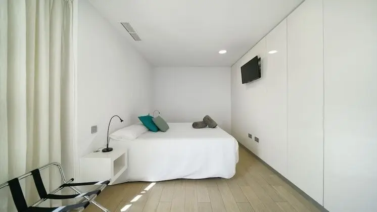 Standard Tek Büyük Yataklı Oda