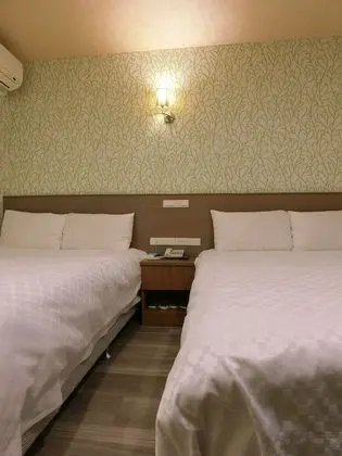 Dört Kişilik Oda, 2 Çift Kişilik Yatak, Sigara İçilmez