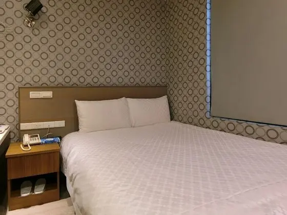 Tek Büyük Yataklı Oda, Sigara İçilmez