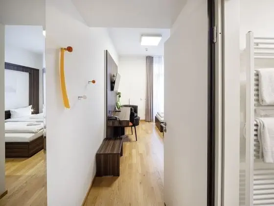 Comfort Tek Büyük Yataklı Oda