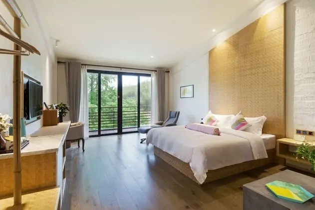 Exclusive Tek Büyük Yataklı Oda