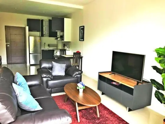 Deluxe Studio