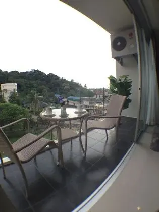 Deluxe Studio