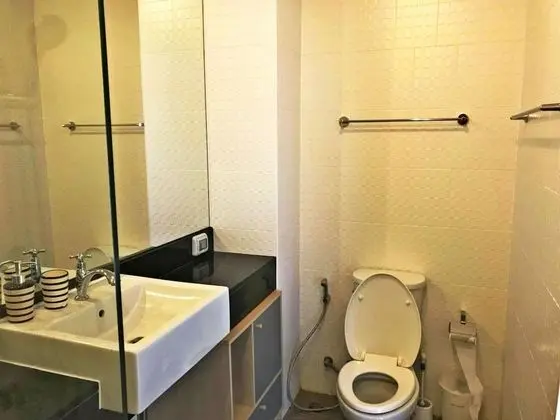 Deluxe Studio