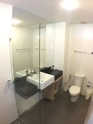 Deluxe Studio
