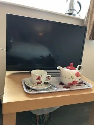 Oda, 1 Çift Kişilik Yatak, Sigara İçilmez